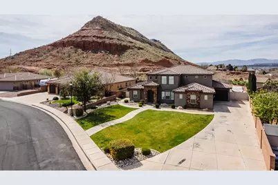 2038 S Great Basin Dr, Washington, UT 84780 - Photo 2