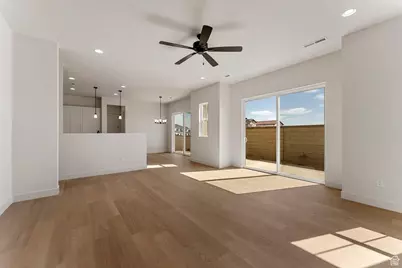 491 Emerald Point Dr, Saint George, UT 84790 - Photo 2