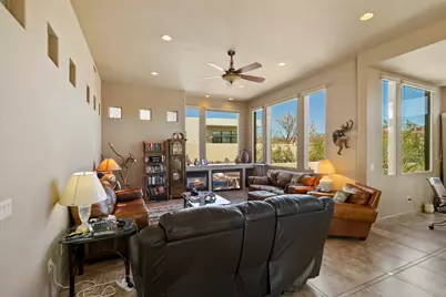 19 Boulder Cir, Santa Clara, UT 84765 - Photo 8
