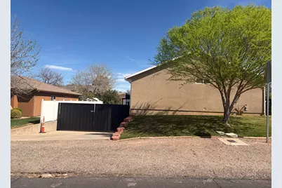 1021 E Elm St, Saint George, UT 84790 - Photo 18
