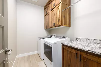 415 N 2750 E, Saint George, UT 84790 - Photo 10