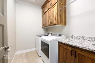 415 N 2750 E, Saint George, UT 84790 - Photo 10