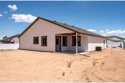 3887 N Hawks Landing Lp, Enoch, UT 84721 - Photo 34