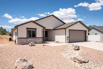 3887 N Hawks Landing Lp, Enoch, UT 84721 - Photo 2
