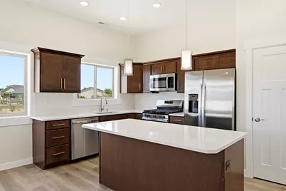 3887 N Hawks Landing Lp, Enoch, UT 84721 - Photo 10