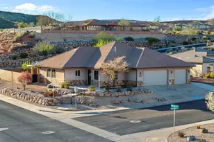 1907 North Creekside Court, Washington, UT 84780 - Photo 1
