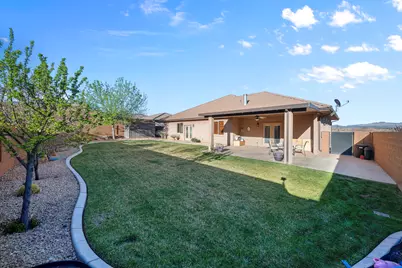 1907 N Creek Side Ct, Washington, UT 84780 - Photo 52