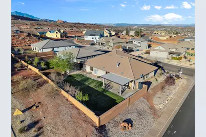 1907 N Creek Side Ct, Washington, UT 84780 - Photo 64