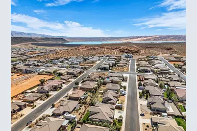 2623 S 3970 St W, Hurricane, UT 84737 - Photo 22