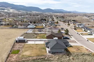 5222 N Tomahawk Dr, Enoch, UT 84021 - Photo 62