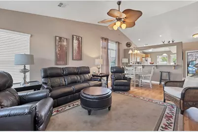4392 S Kiva Hill Dr, Saint George, UT 84790 - Photo 14