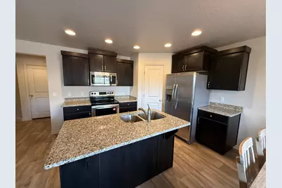 3198 S Relic Ridge Dr, Saint George, UT 84790 - Photo 4