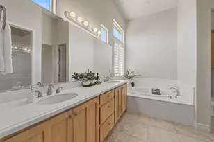 2335 W Sunbrook Dr, Saint George, UT 84770 - Photo 18