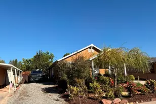 2066 W 1525 N, Saint George, UT 84770 - Photo 2