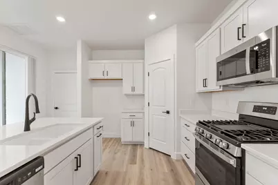 608 W Canyon Pine Dr, Saint George, UT 84790 - Photo 12