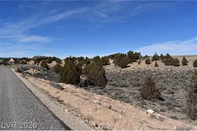 1825 E Eagle Ridge Cir, Hatch, UT 84735 - Photo 24