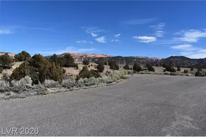 1825 E Eagle Ridge Cir, Hatch, UT 84735 - Photo 8