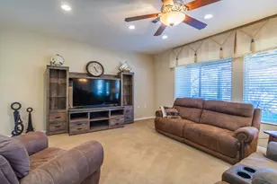 4610 S Siesta Dr, Saint George, UT 84790 - Photo 4