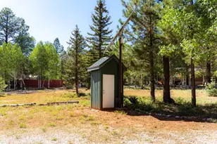 1270 W Strawberry Point Rd, Duck Creek, UT 84762 - Photo 30