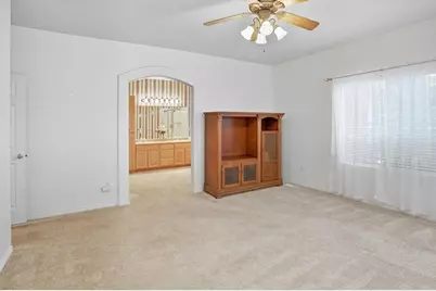 4602 Hathaway Dr, Roy, UT 84067 - Photo 22