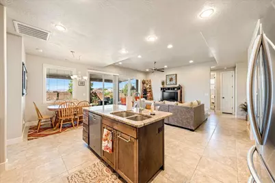 231 N 725 W, Hurricane, UT 84737 - Photo 10