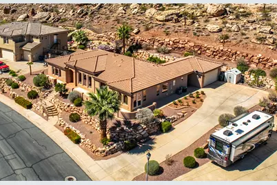 2317 Greystone Dr, Saint George, UT 84790 - Photo 2