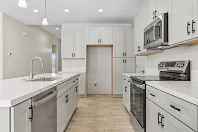 2175 W 320 S, Hurricane, UT 84737 - Photo 2