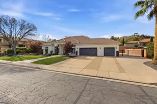 2384 E Lk Dr, Saint George, UT 84790 - Photo 2