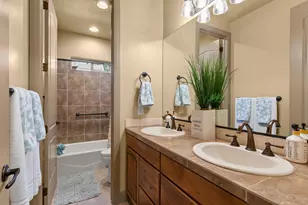 2703 S 2070 E, Saint George, UT 84790 - Photo 22