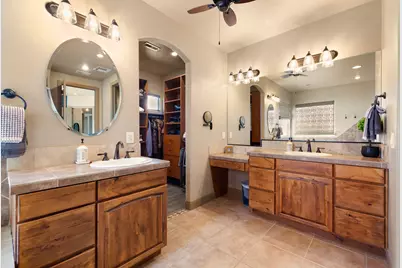 2703 S 2070 E, Saint George, UT 84790 - Photo 16