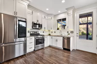 101 Trapper Cir #F, Springdale, UT 84767 - Photo 14