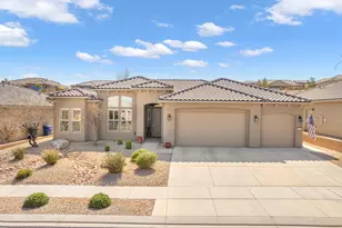 1525 W Garnet Ridge Dr, Saint George, UT 84790 - Photo 2