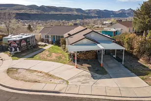 93 W 680 N, Hurricane, UT 84737 - Photo 2