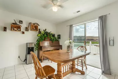 93 W 680 N, Hurricane, UT 84737 - Photo 14