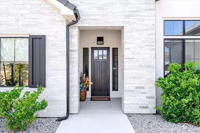 719 W Scenario St, Washington, UT 84780 - Photo 6