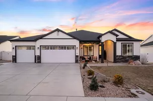 115 N Strathmore, Cedar City, UT 84720 - Photo 2