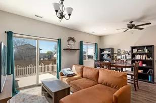 1677 N Main St, Cedar City, UT 84721 - Photo 6