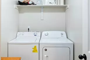 1677 N Main St, Cedar City, UT 84721 - Photo 18