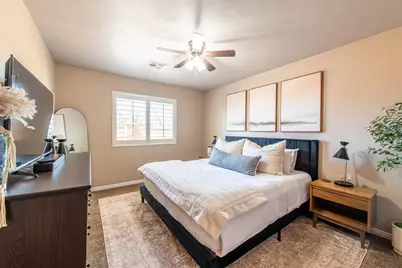 1393 N 2200 St W, Saint George, UT 84770 - Photo 10