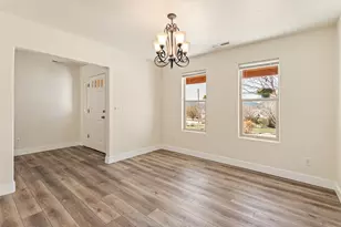 1892 N Golden Delicious Dr, Apple Valley, UT 84737 - Photo 6