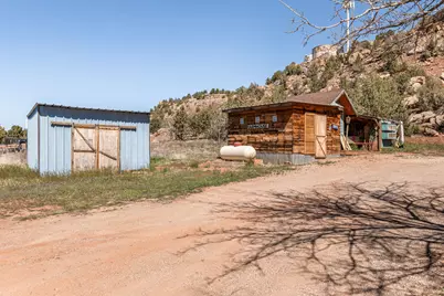 1892 N Golden Delicious Dr, Apple Valley, UT 84737 - Photo 42