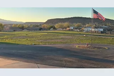 2821 S Little Valley Rd, Saint George, UT 84770 - Photo 4
