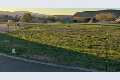 2821 S Little Valley Rd, Saint George, UT 84770 - Photo 6