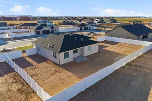 4968 N Remington Rd, Enoch, UT 84721 - Photo 4