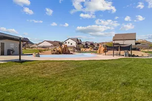 1737 S Devils Garden Ln, Washington, UT 84780 - Photo 20