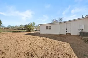 49 E 600 N, Hurricane, UT 84737 - Photo 32