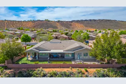 1342 N Liberty Greens Dr, Washington, UT 84780 - Photo 10