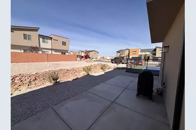 5640 S Duel Ln, Saint George, UT 84790 - Photo 4