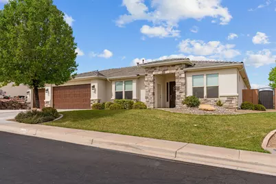 2204 W Courtyard Dr, Saint George, UT 84770 - Photo 4