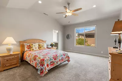 2204 W Courtyard Dr, Saint George, UT 84770 - Photo 28